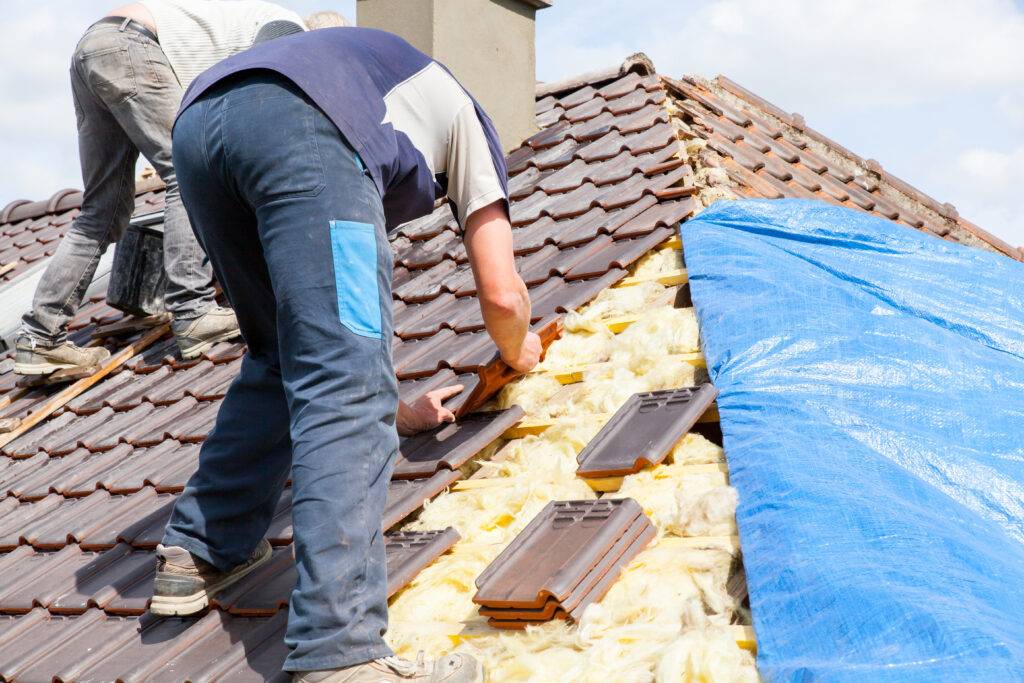 roofrepairstextimg2 1024x683 1